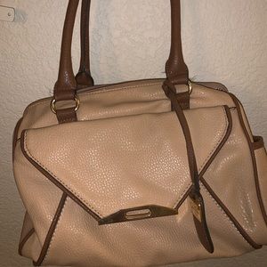 Jessica Simpson tan purse